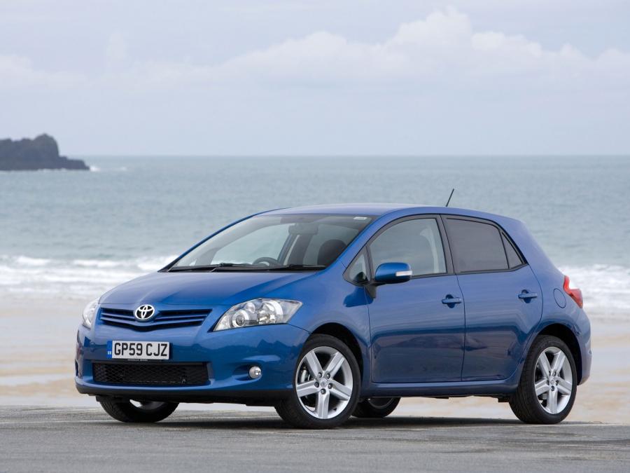  Toyota Auris 5-Door 2010 года  (UK) (фото 55 из 59)
